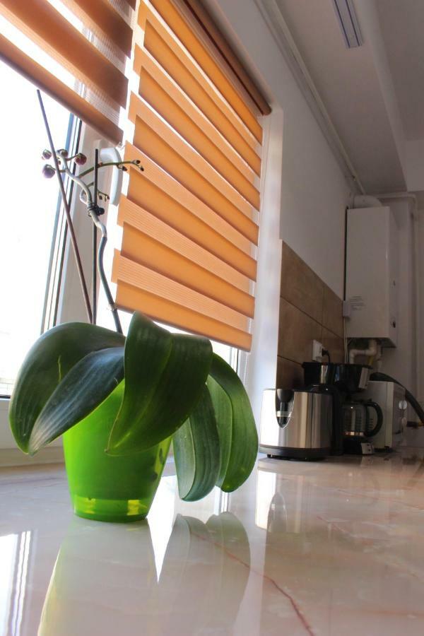 Still Apartament Крайова Екстериор снимка
